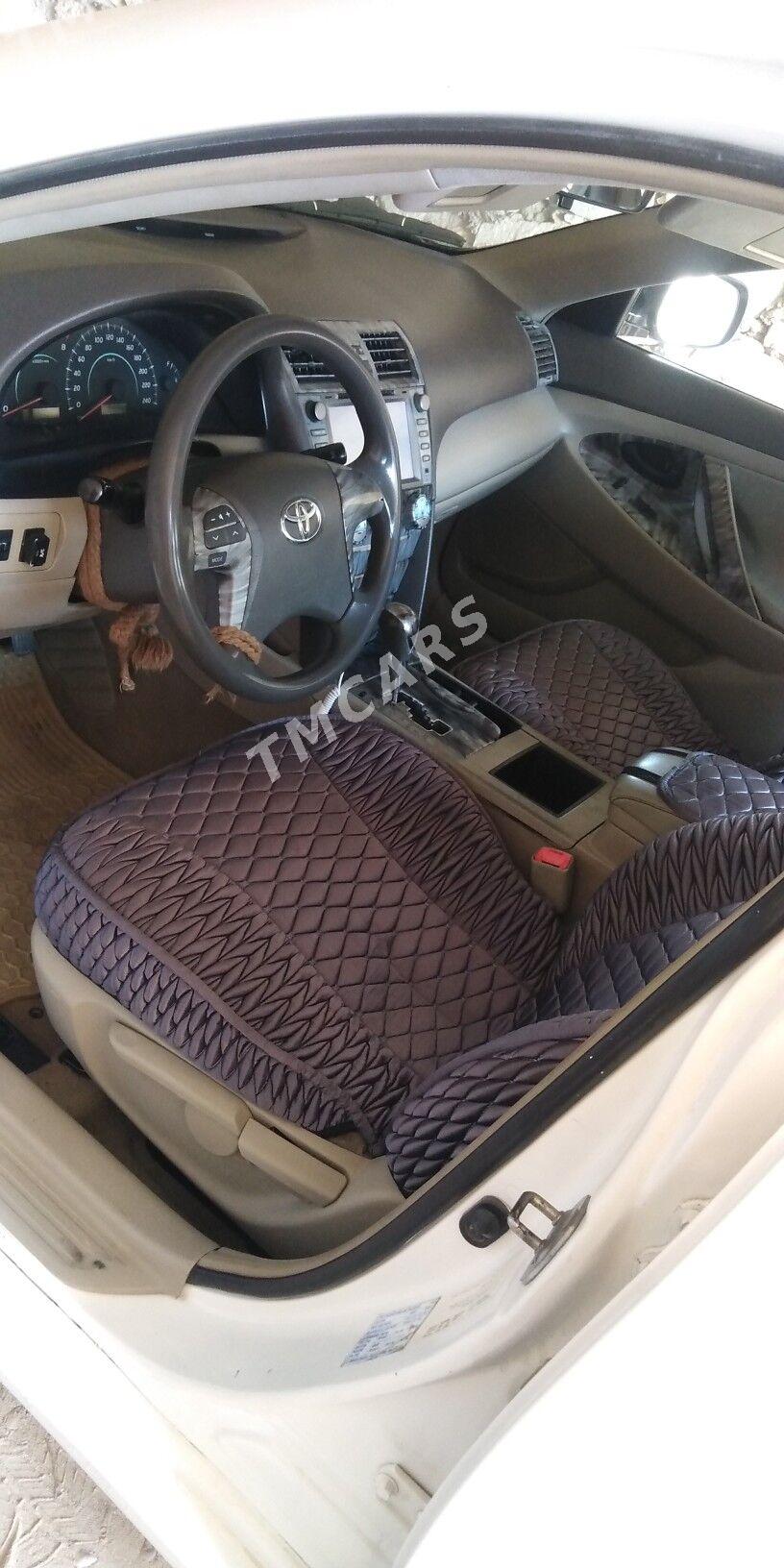 Toyota Camry 2007 - 120 000 TMT - Туркменбаши - img 2