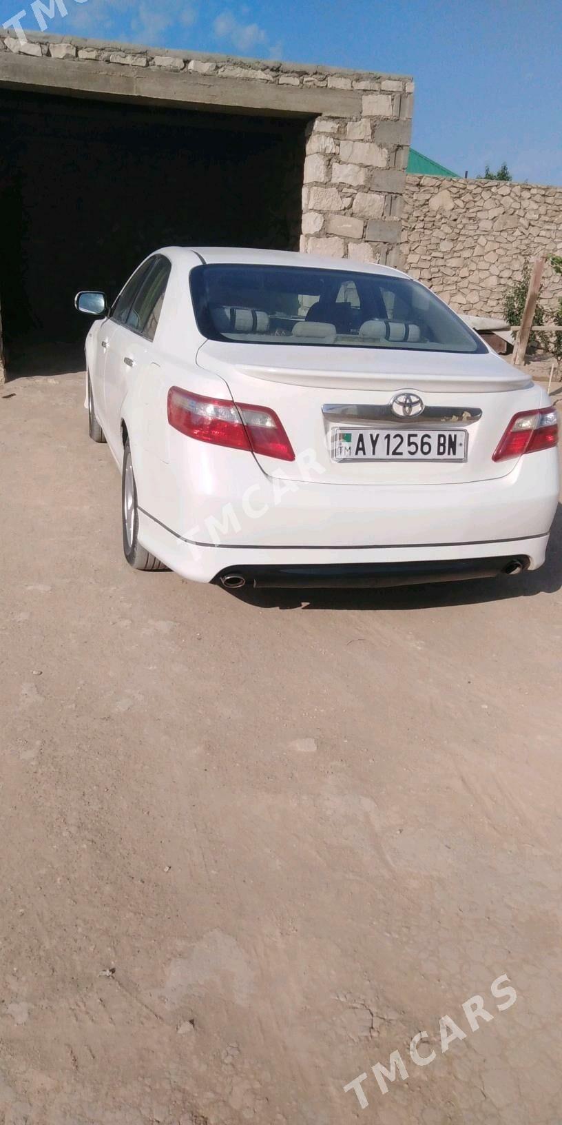Toyota Camry 2007 - 120 000 TMT - Туркменбаши - img 6