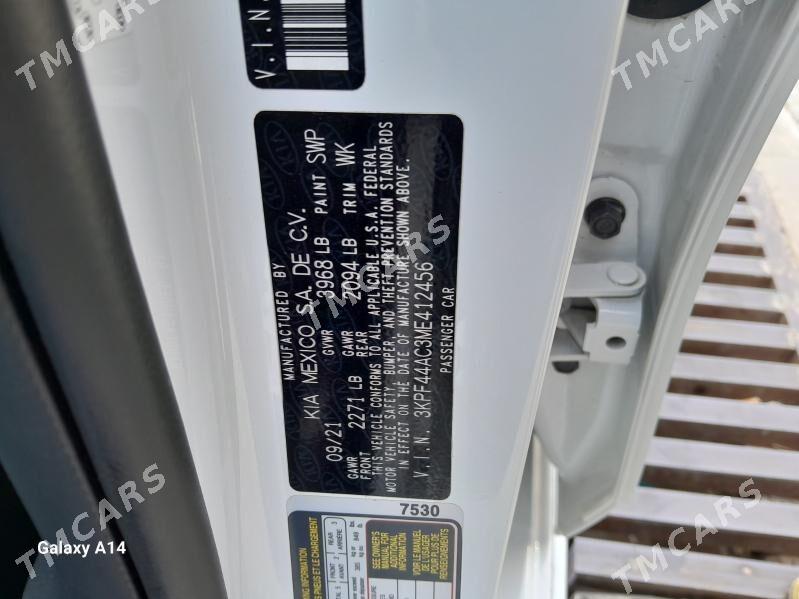 Kia Forte 2022 - 250 000 TMT - Мары - img 3