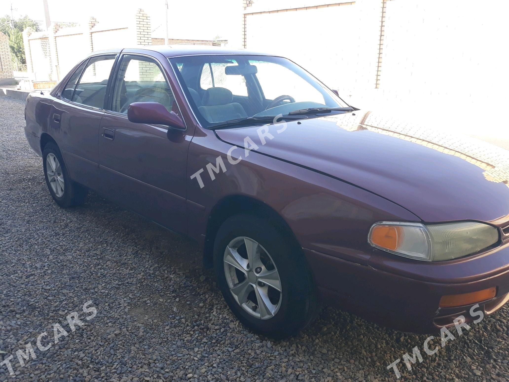 Toyota Camry 1992 - 77 000 TMT - Сакарчага - img 3