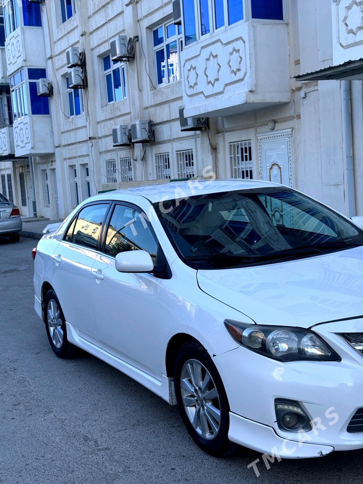 Toyota Corolla 2013 - 150 000 TMT - Туркменабат - img 3
