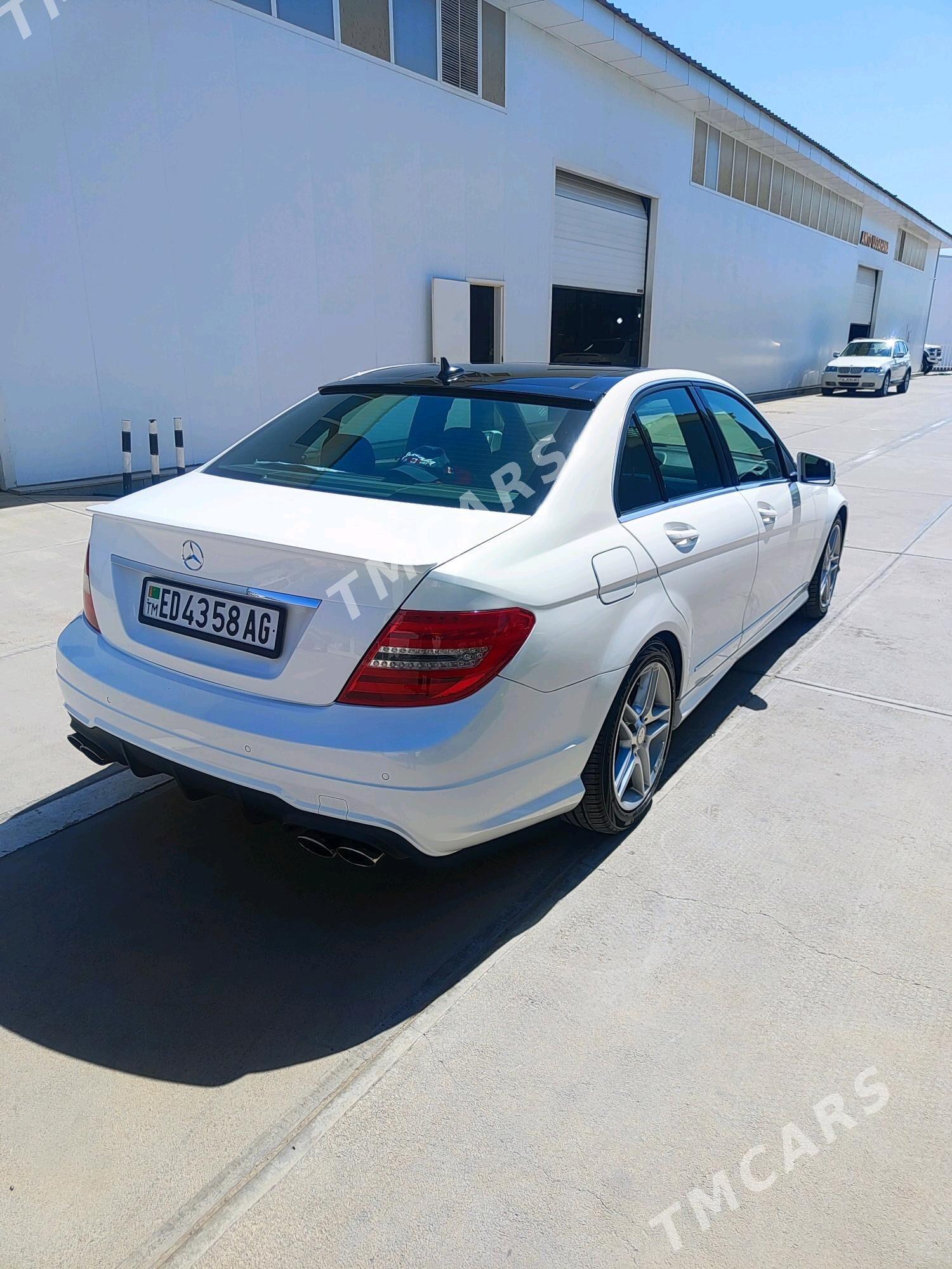 Mercedes-Benz C250 2014 - 270 000 TMT - Aşgabat - img 5
