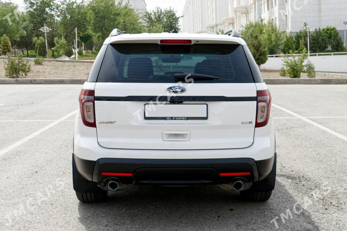 Ford Explorer 2014 - 270 000 TMT - Ашхабад - img 4