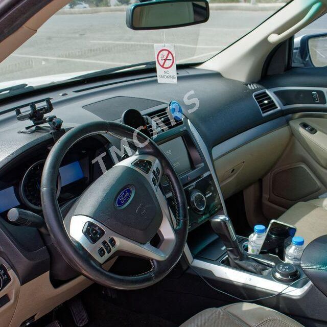 Ford Explorer 2014 - 270 000 TMT - Ашхабад - img 5