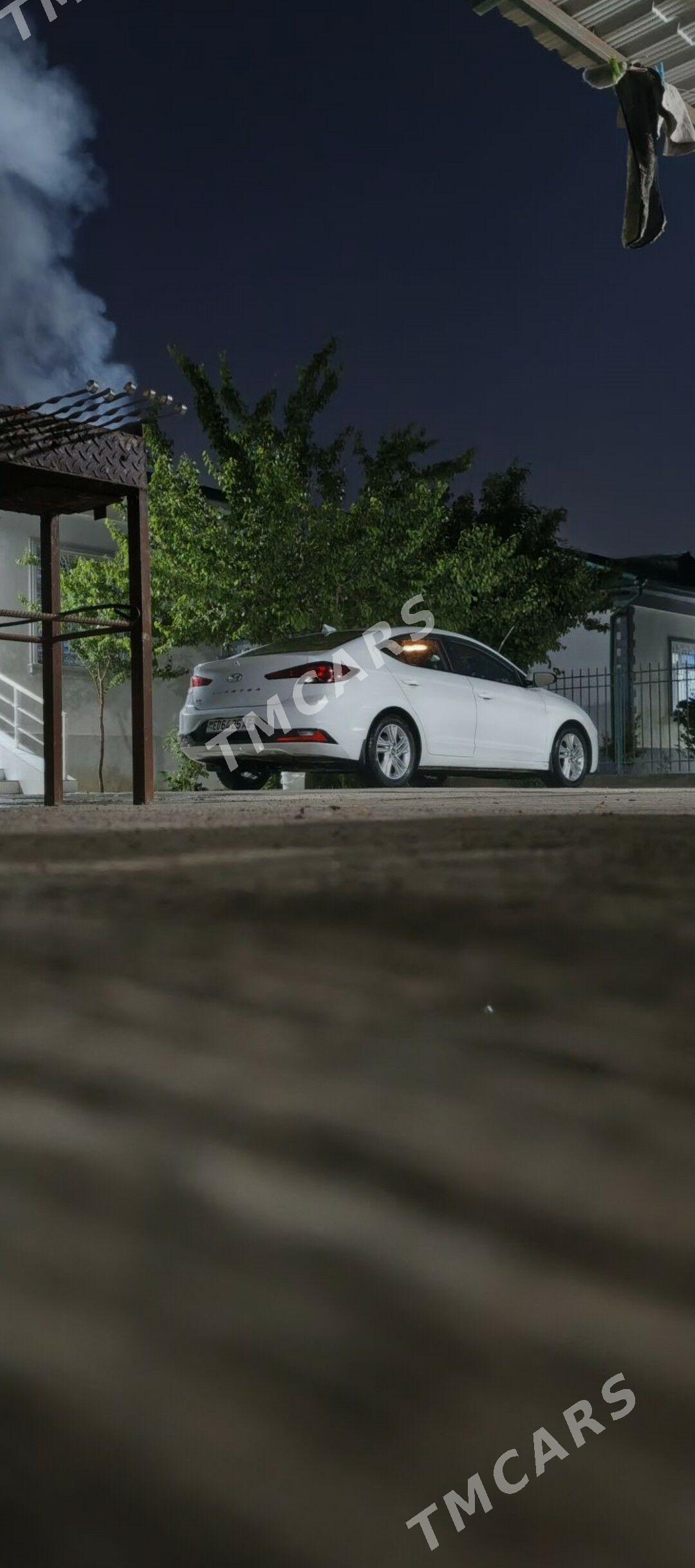 Hyundai Elantra 2020 - 210 000 TMT - Aşgabat - img 9