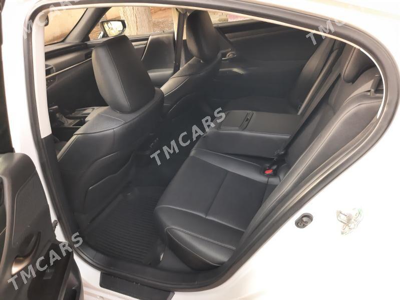 Lexus ES 350 2019 - 530 000 TMT - Мары - img 4