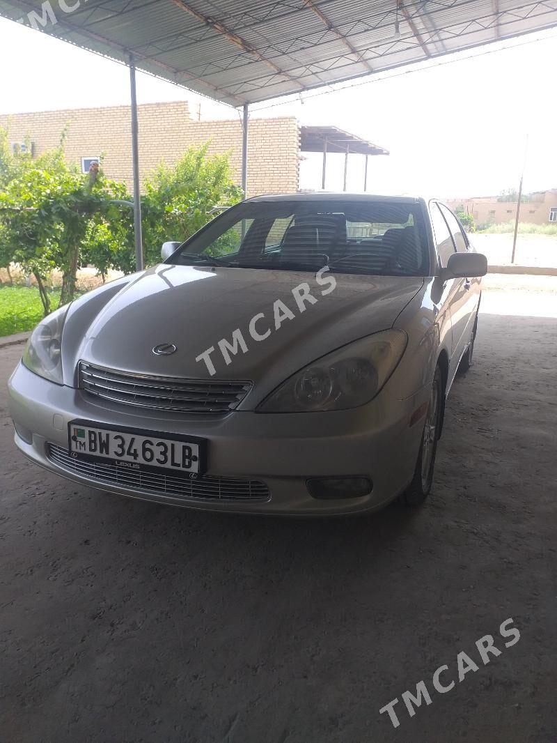 Lexus ES 300 2003 - 185 000 TMT - Дянев - img 7
