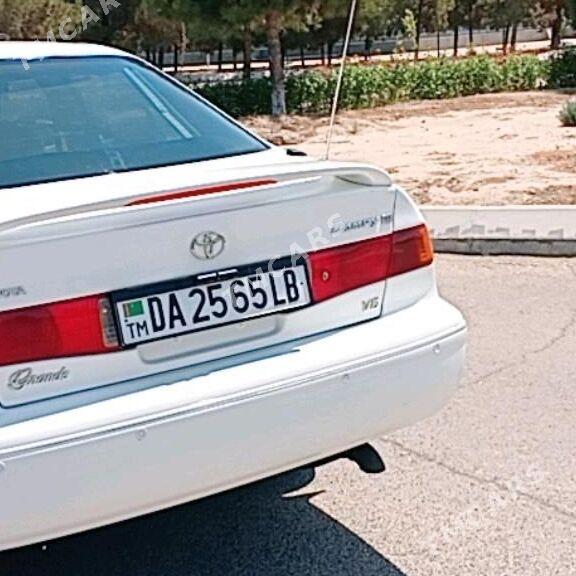 Toyota Camry 2000 - 156 000 TMT - Дянев - img 6