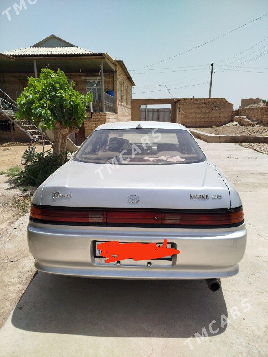 Toyota Mark II 1995 - 30 000 TMT - Baýramaly - img 2