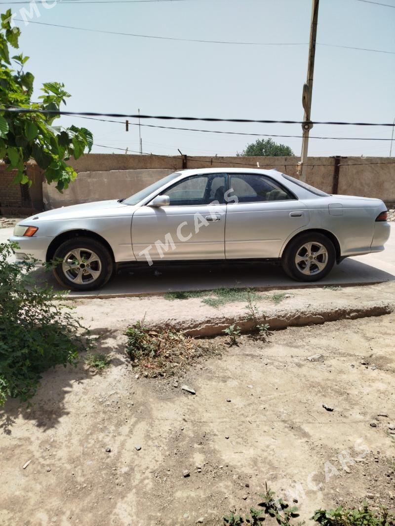 Toyota Mark II 1995 - 30 000 TMT - Baýramaly - img 3