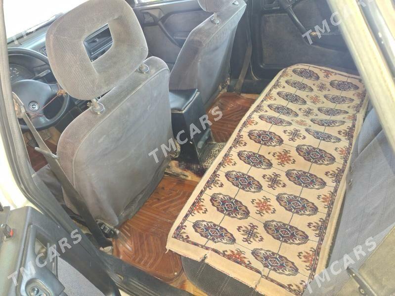 Opel Vectra 1990 - 27 000 TMT - Gubadag - img 3