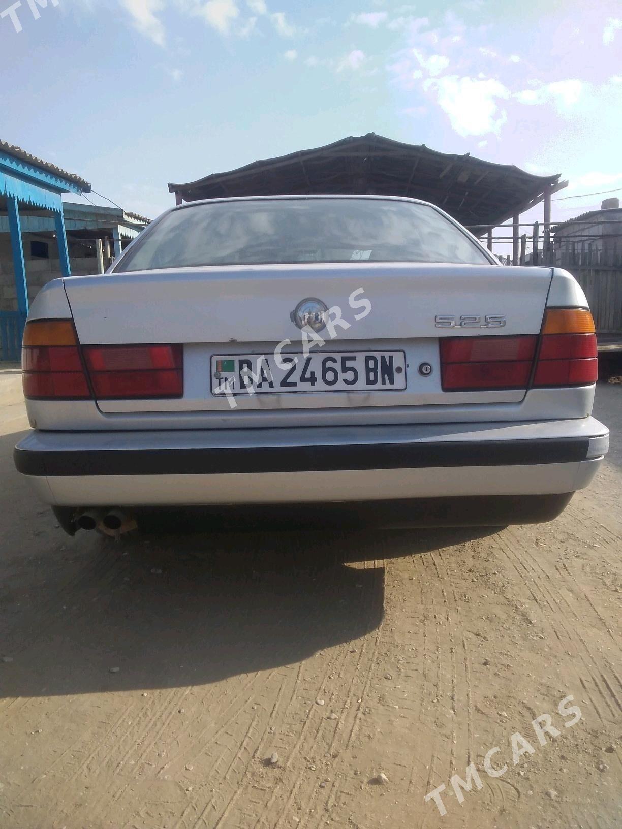 BMW E34 1991 - 44 000 TMT - Gumdag - img 3