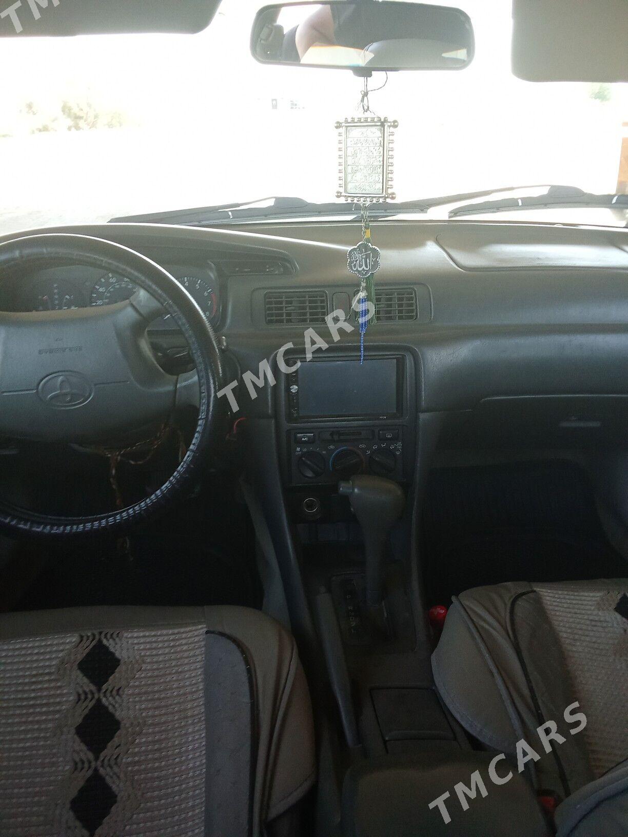 Toyota Camry 1999 - 90 000 TMT - Kerki - img 6