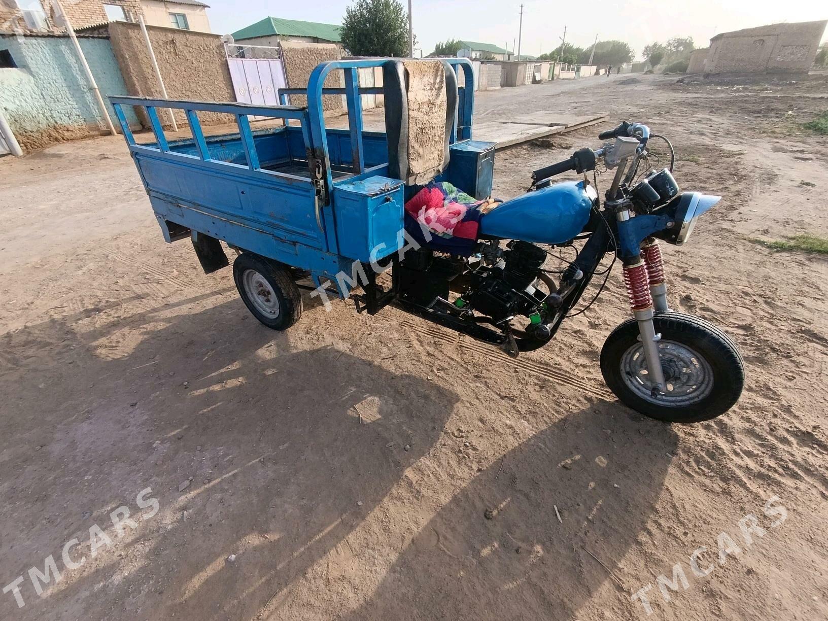 Fekon FK200-14G 2011 - 15 500 TMT - Теджен - img 2