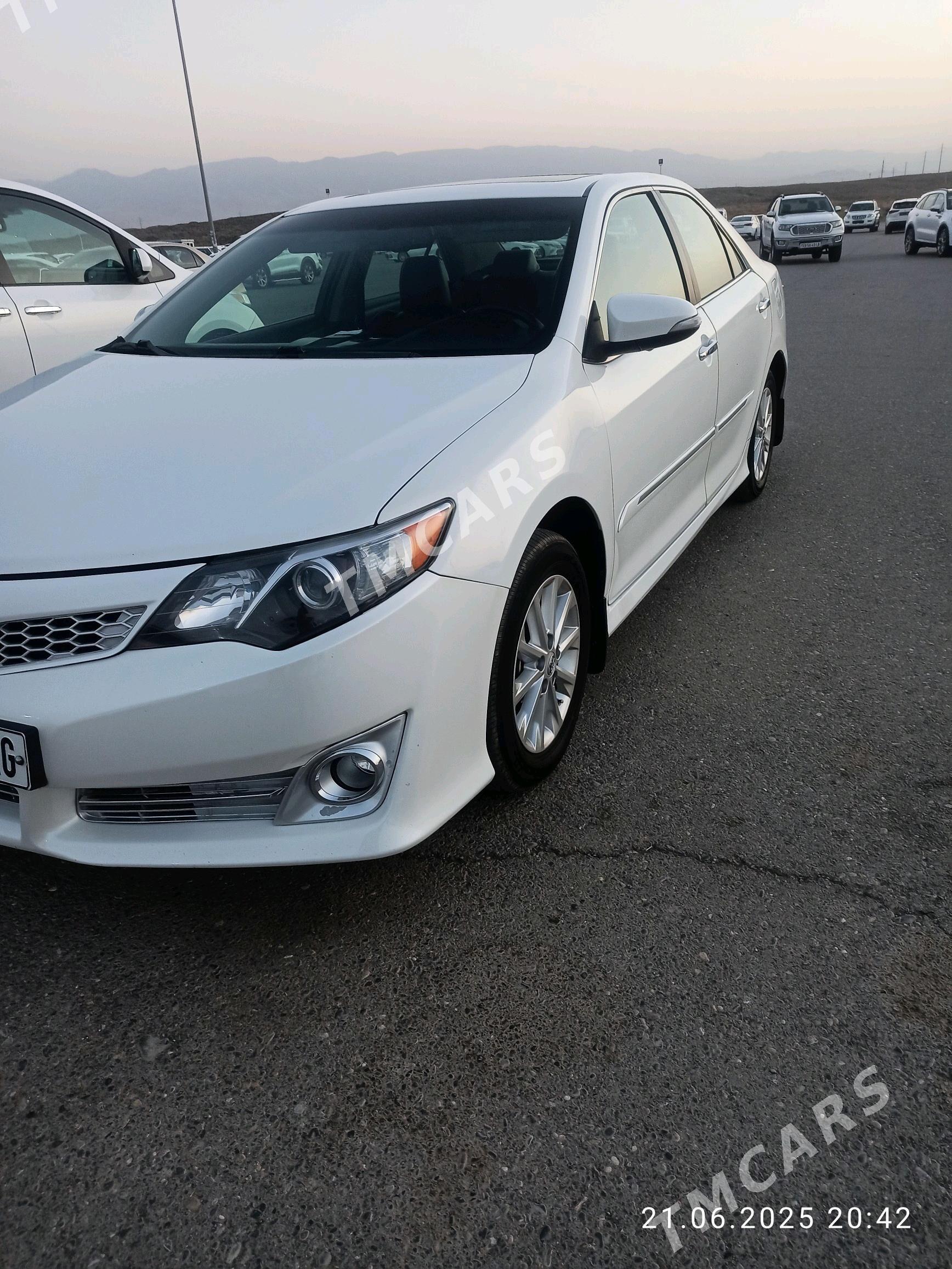 Toyota Camry 2012 - 230 000 TMT - Büzmeýin GRES - img 2