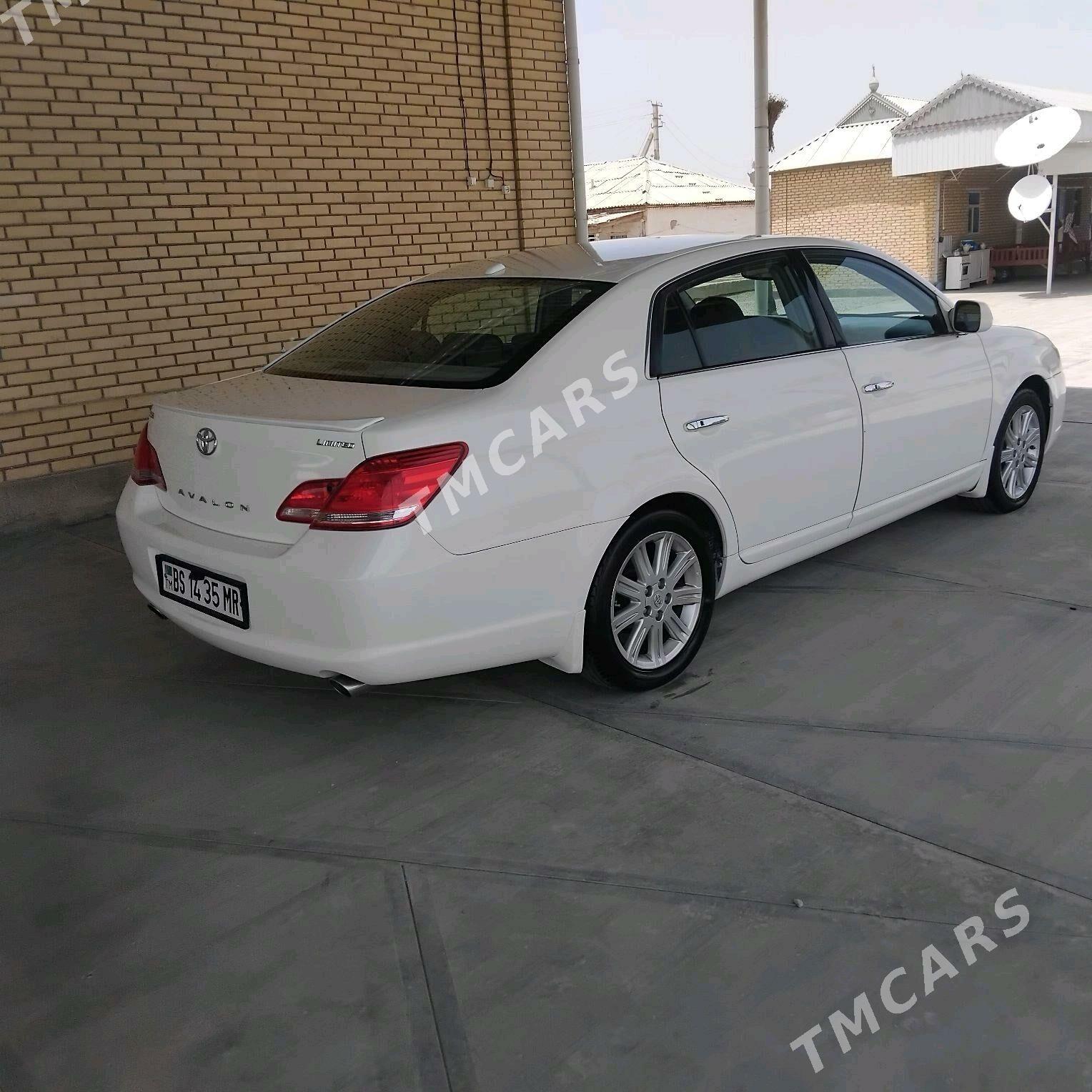 Toyota Avalon 2005 - 190 000 TMT - Sakarçäge - img 4