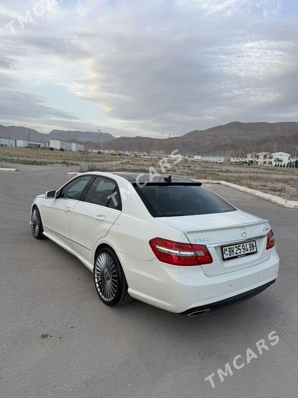 Mercedes-Benz E350 2011 - 310 000 TMT - Балканабат - img 4