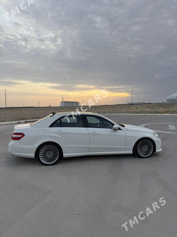 Mercedes-Benz E350 2011 - 310 000 TMT - Балканабат - img 5