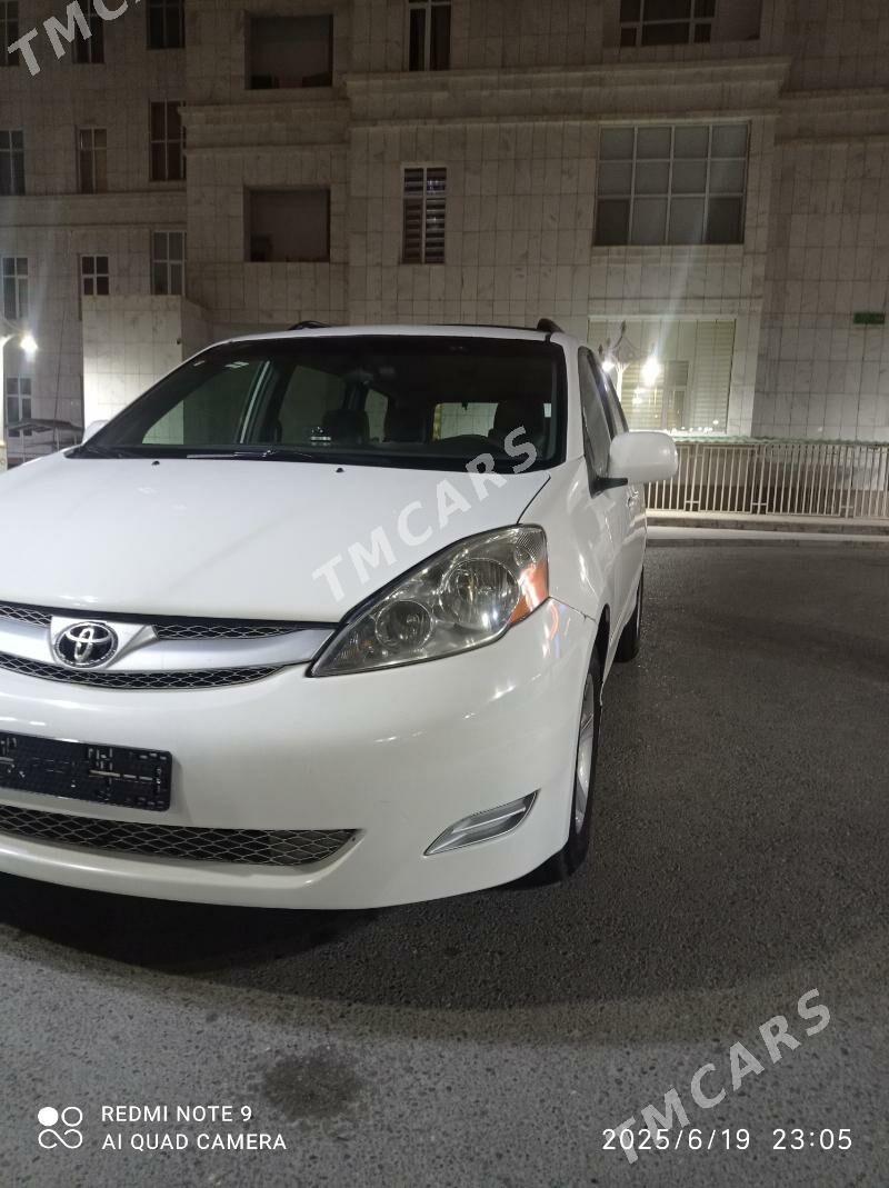 Toyota Sienna 2007 - 220 000 TMT - Aşgabat - img 4