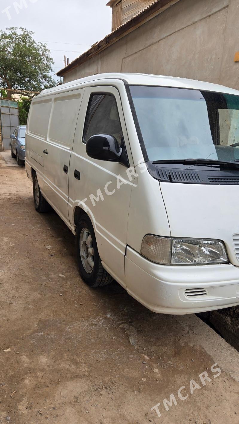 Mercedes-Benz Sprinter 3500 2003 - 90 000 TMT - Шабатский этрап - img 4