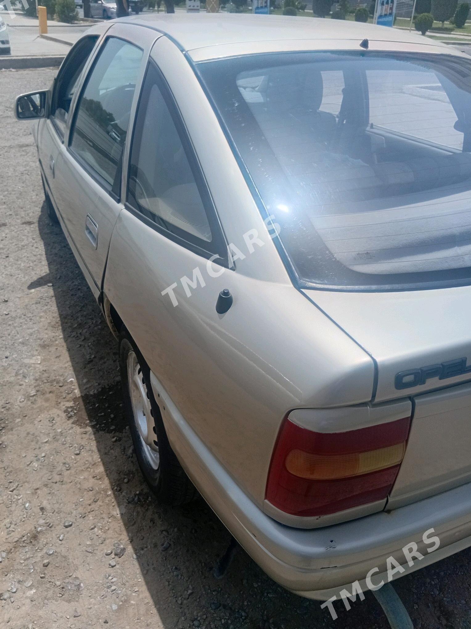 Opel Vectra 1992 - 40 000 TMT - Türkmengala - img 4