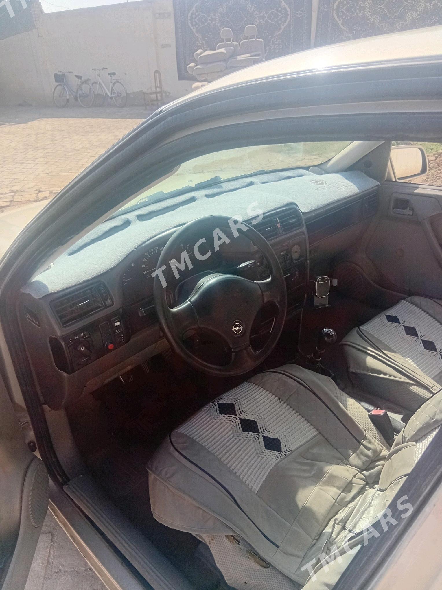 Opel Vectra 1992 - 40 000 TMT - Türkmengala - img 7