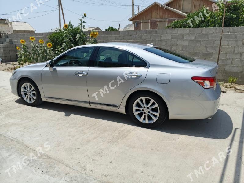 Lexus ES 350 2010 - 270 000 TMT - Гумдаг - img 3