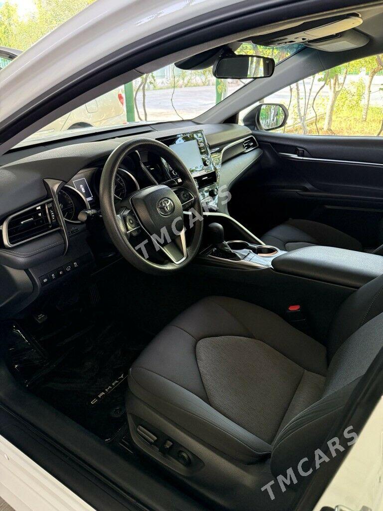 Toyota Camry 2022 - 365 000 TMT - Тязе заман - img 2