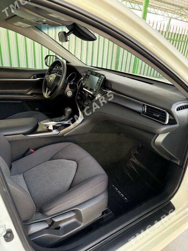 Toyota Camry 2022 - 365 000 TMT - Тязе заман - img 3