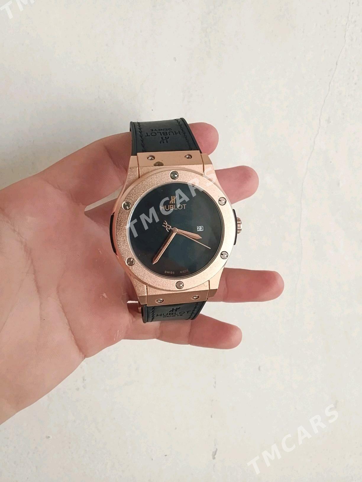 HUBLOT - Gurbansoltan Eje - img 3