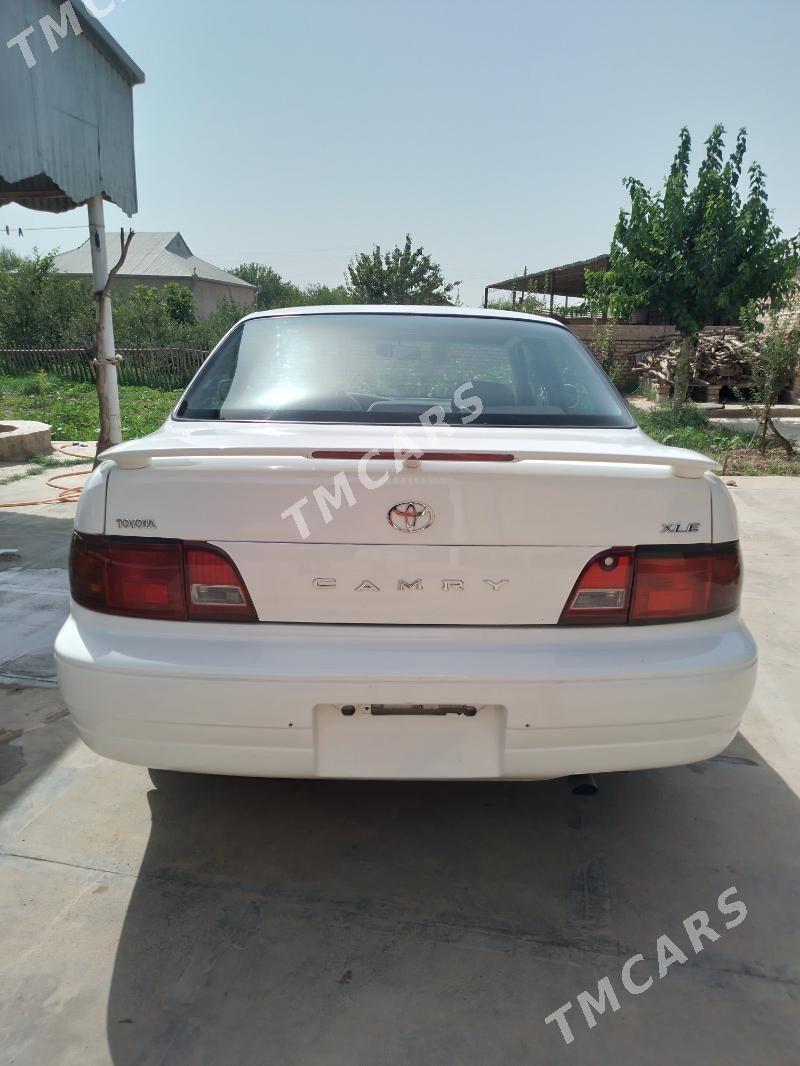 Toyota Camry 1996 - 95 000 TMT - Мары - img 8