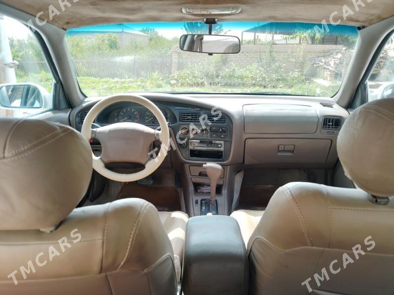 Toyota Camry 1996 - 95 000 TMT - Мары - img 4