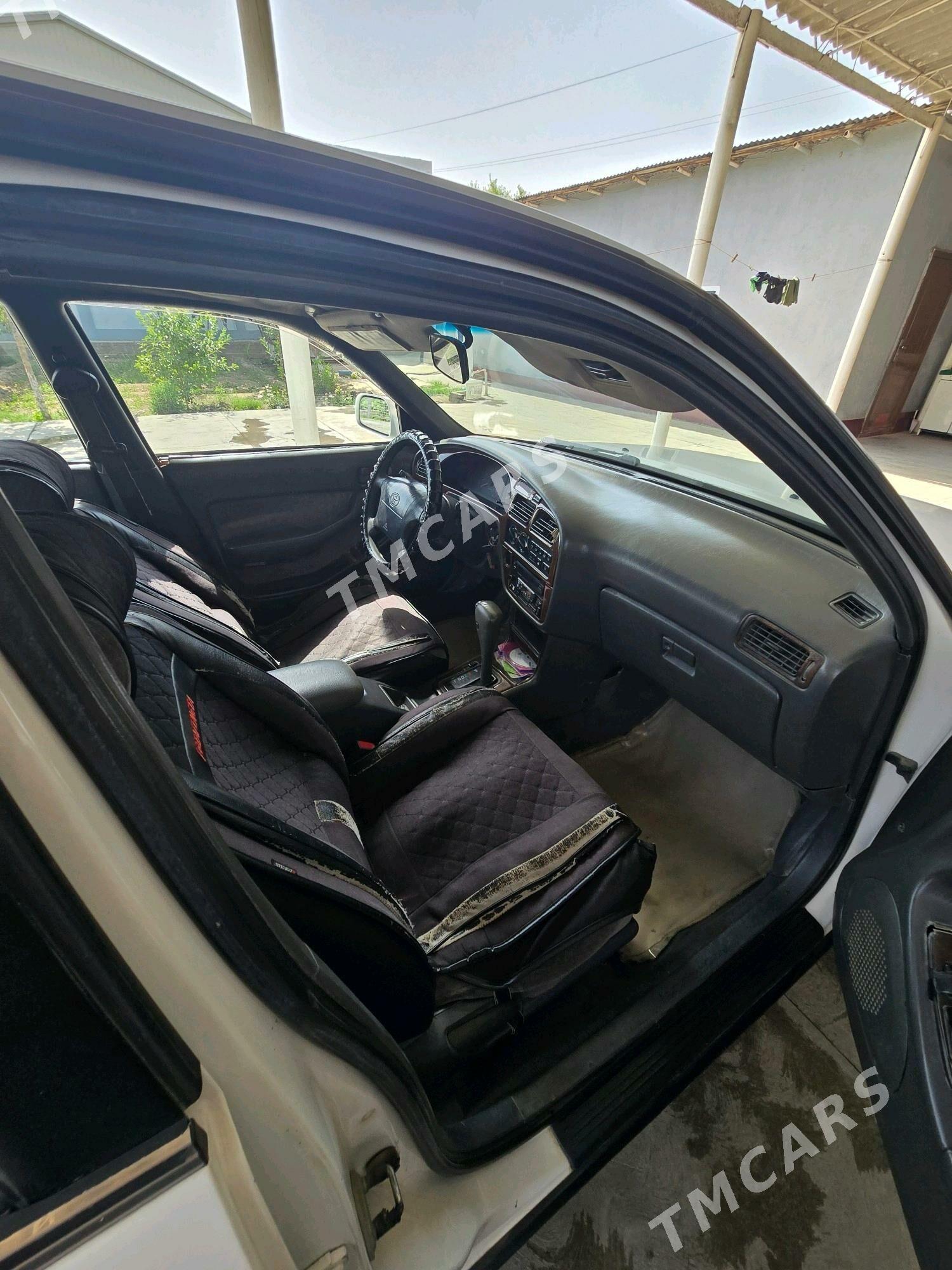 Toyota Camry 1994 - 90 000 TMT - Mary - img 3
