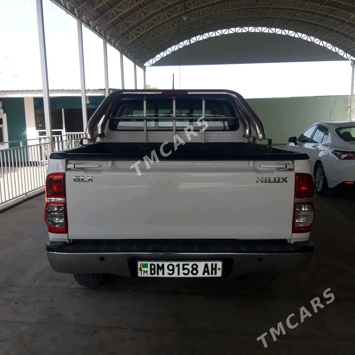 Toyota Hilux 2014 - 400 000 TMT - Анев - img 3