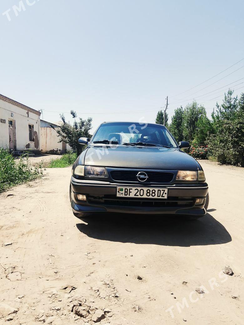 Opel Astra 1996 - 46 000 TMT - Дашогуз - img 2