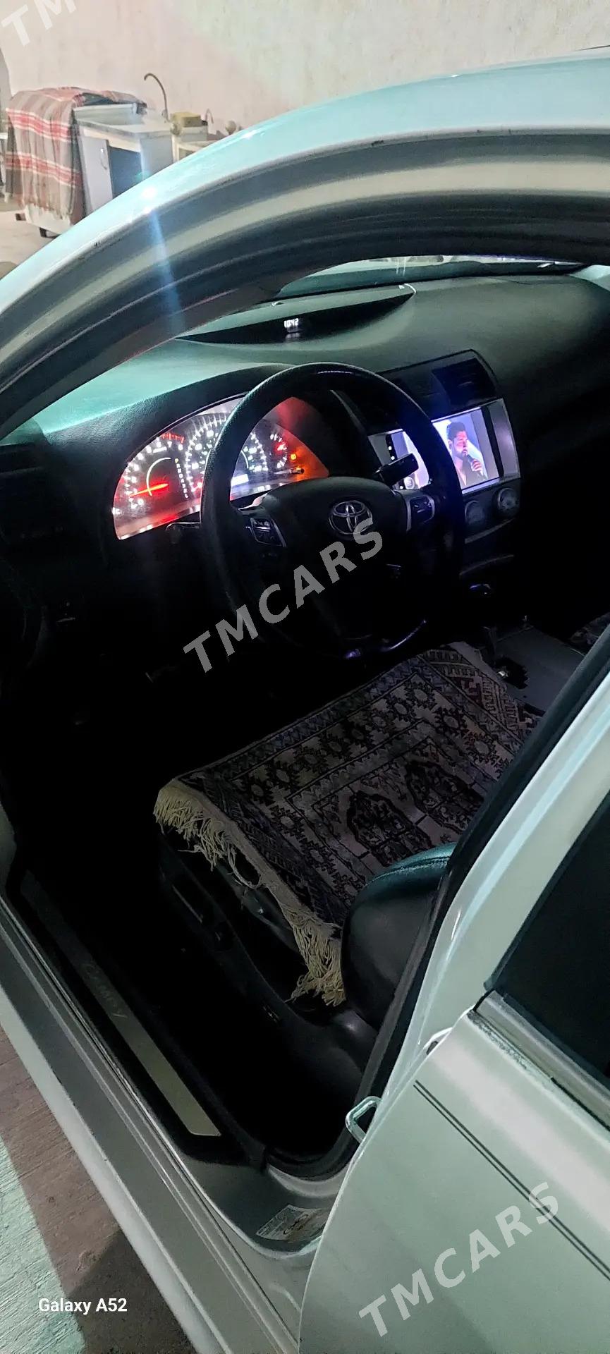 Toyota Camry 2009 - 180 000 TMT - Бузмеин - img 6