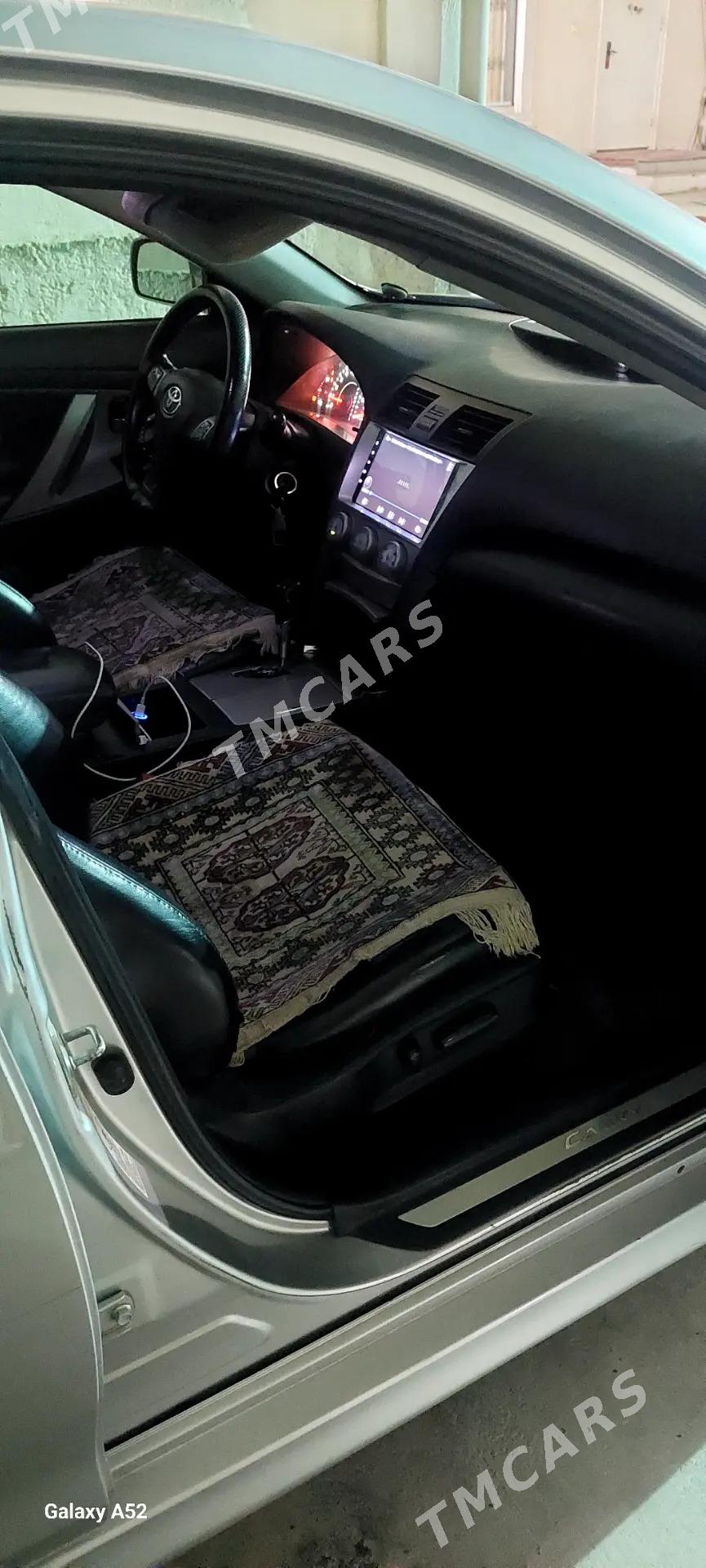 Toyota Camry 2009 - 180 000 TMT - Бузмеин - img 4