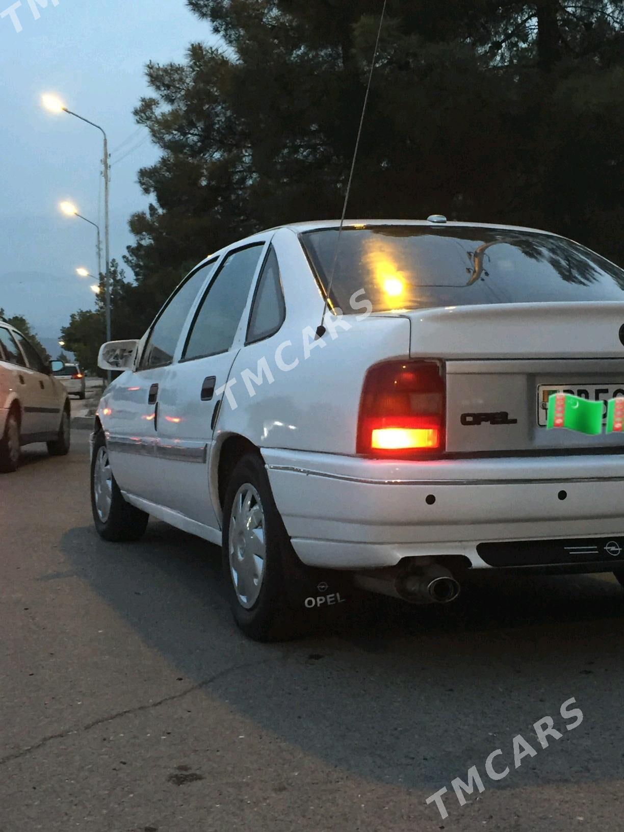 Opel Vectra 1991 - 32 000 TMT - Ашхабад - img 4