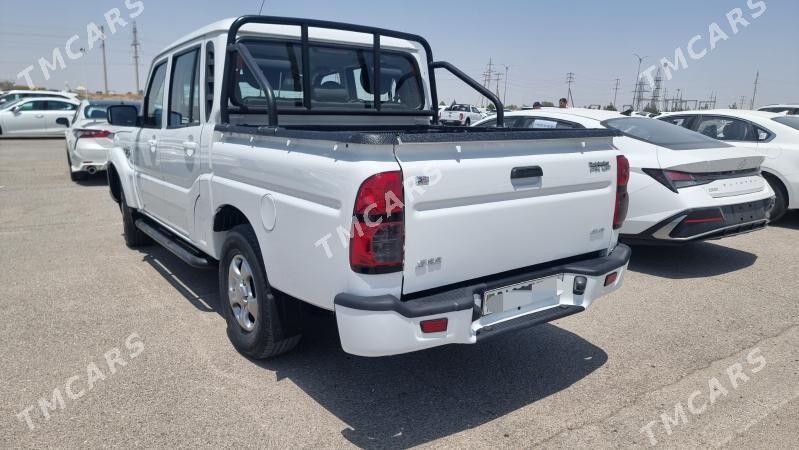 Toyota Hilux 2022 - 210 000 TMT - Ашхабад - img 5