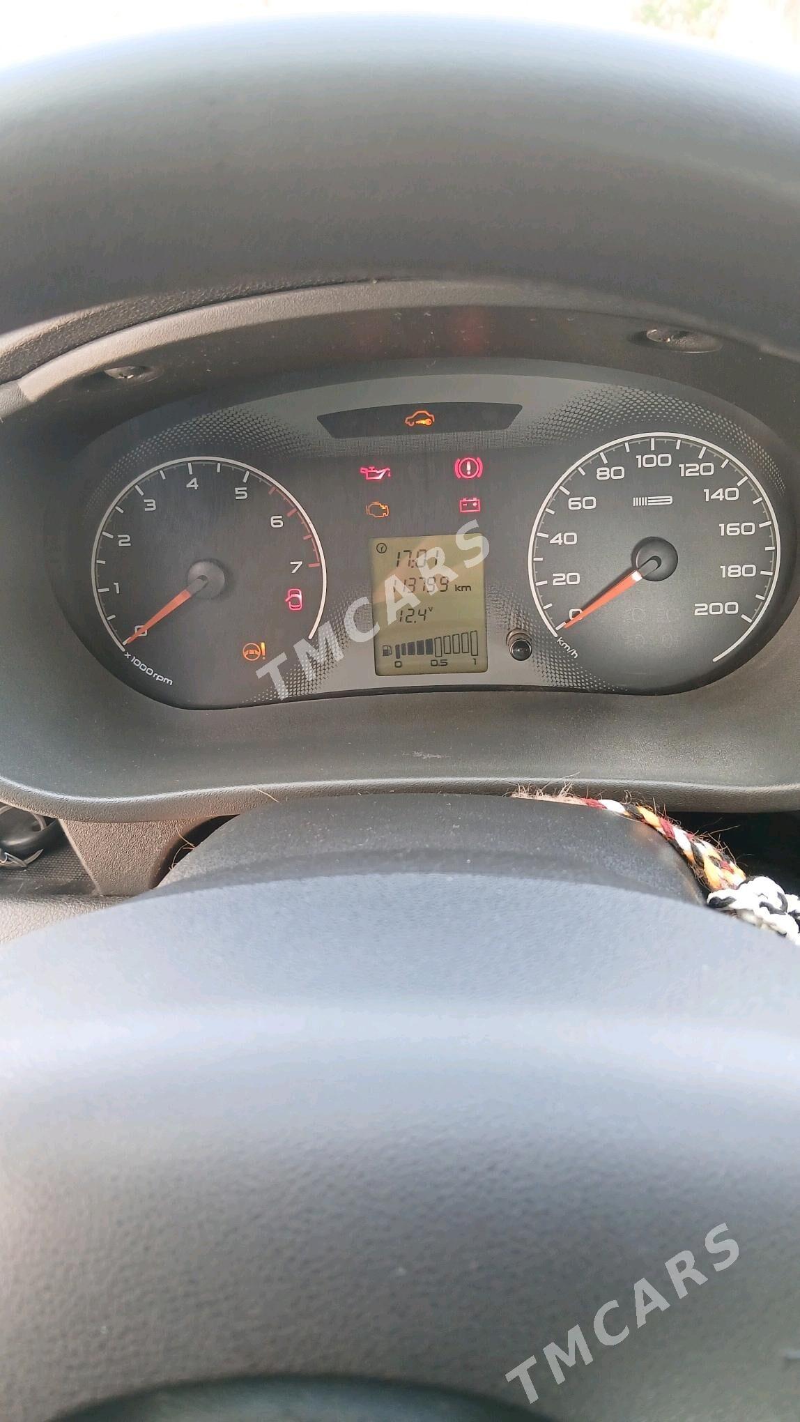 Lada Granta 2013 - 100 000 TMT - Aşgabat - img 5