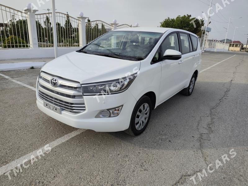 Toyota Innova 2020 - 260 000 TMT - Balkanabat - img 4