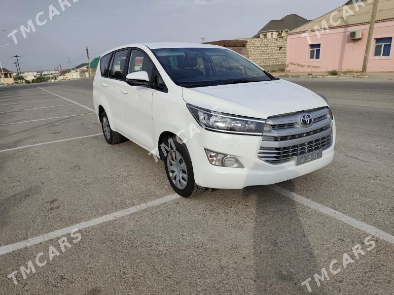 Toyota Innova 2020 - 260 000 TMT - Balkanabat - img 2