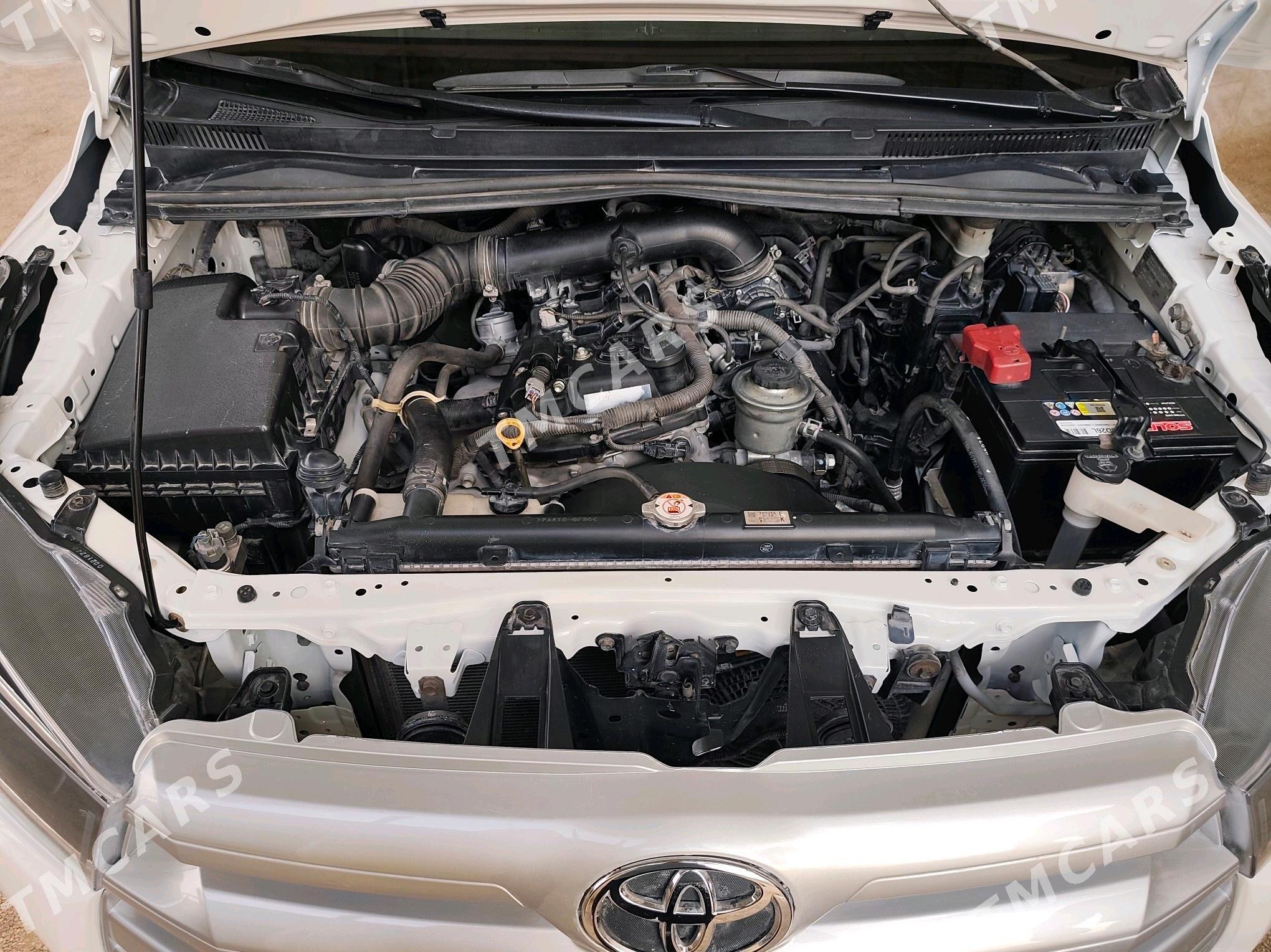 Toyota Innova 2020 - 260 000 TMT - Balkanabat - img 8