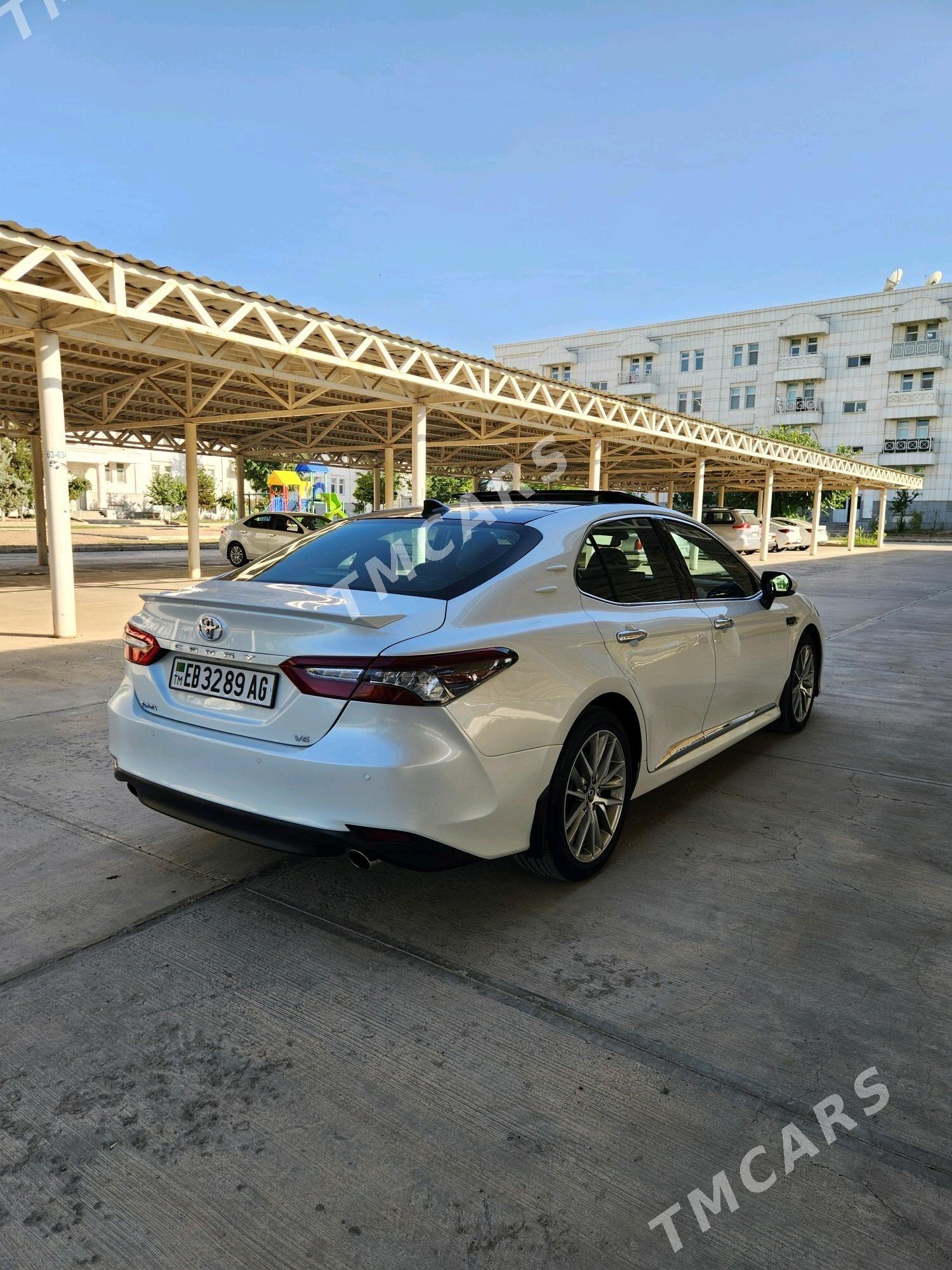 Toyota Camry 2022 - 490 000 TMT - Aşgabat - img 8