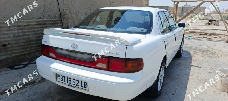 Toyota Camry 1993 - 72 000 TMT - Halaç - img 4