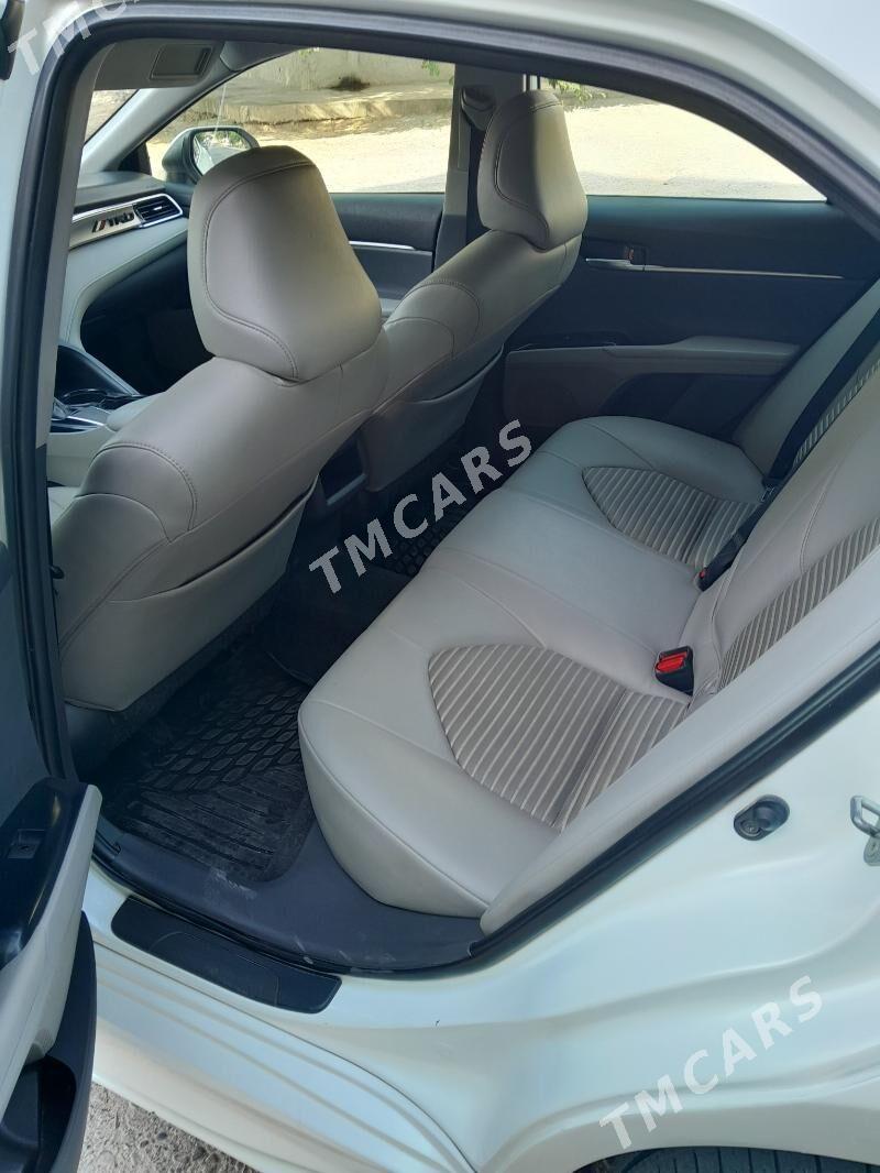 Toyota Camry 2018 - 270 000 TMT - 9 mkr - img 6