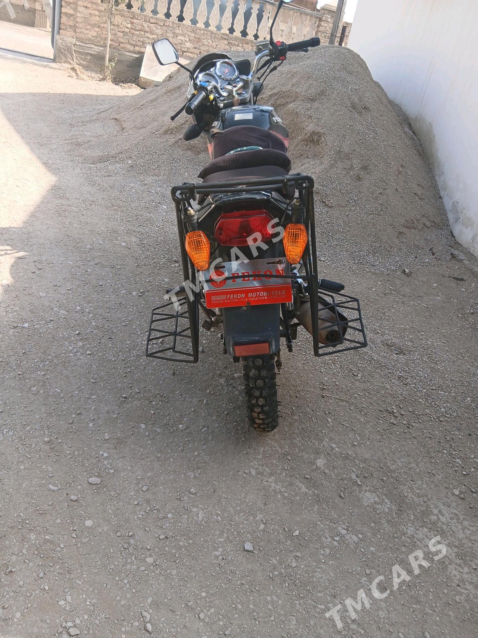Fekon FK150-8G 2014 - 13 000 TMT - Гумдаг - img 2