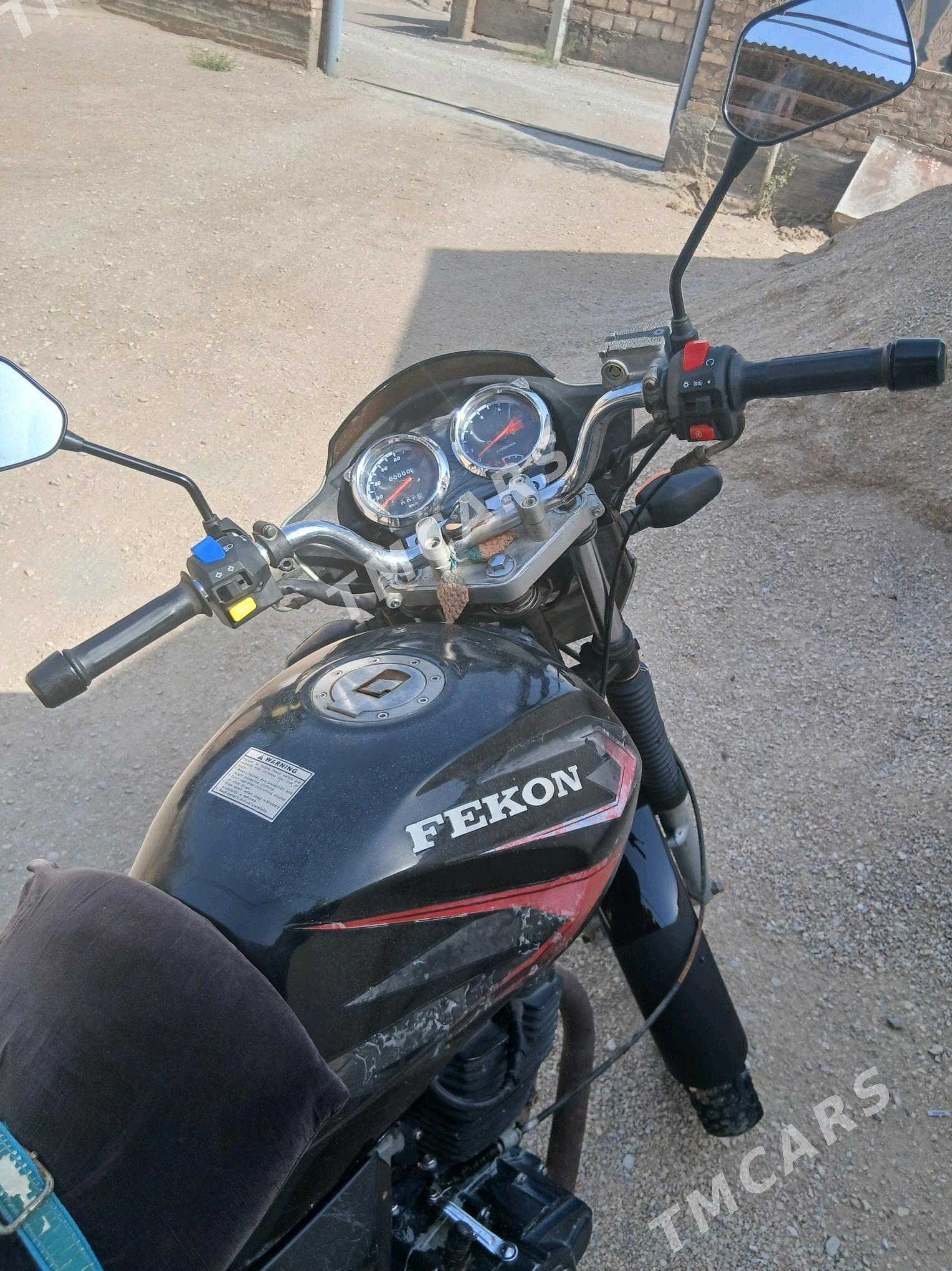 Fekon FK150-8G 2014 - 13 000 TMT - Гумдаг - img 3