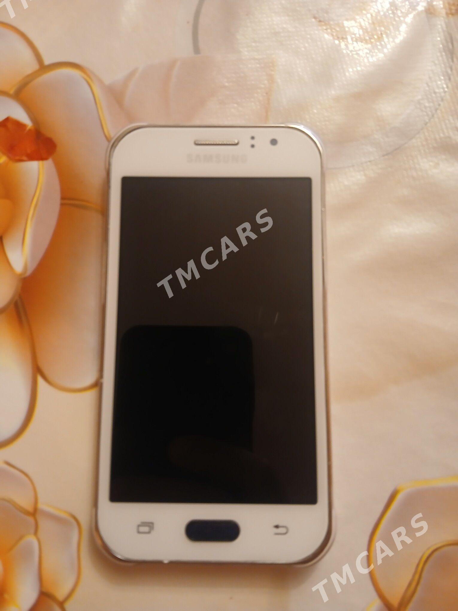 samsung j1 ace - Туркменабат - img 2