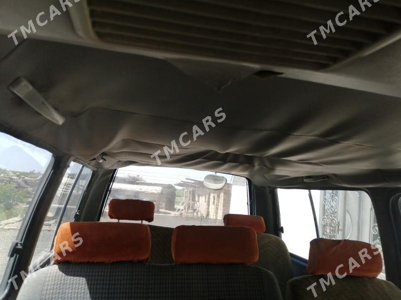 Toyota Hiace 1991 - 39 000 TMT - Sakarçäge - img 4